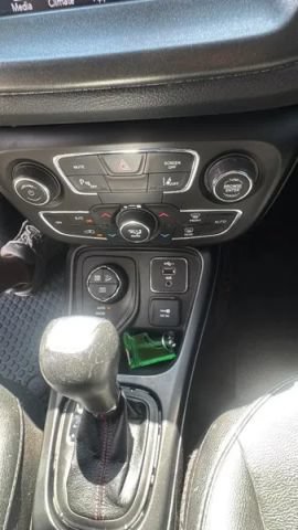 Used 2021 Jeep Compass Trailhawk AWD/4WD image 19
