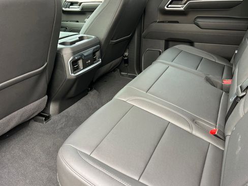 Certified 2025 Chevrolet Silverado 1500 LTZ image 16