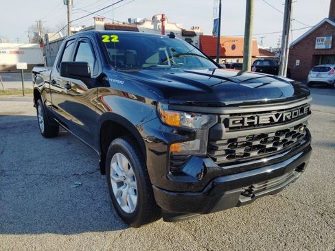 Used 2022 Chevrolet Silverado 1500 Custom image 8