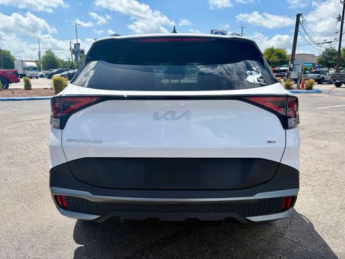 Used 2024 Kia Sportage X-Line w/ X-Line Premium Package AWD/4WD image 4