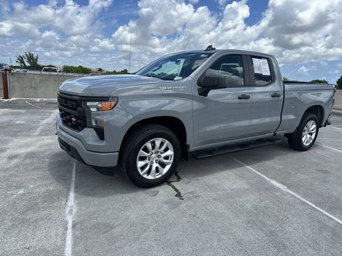 Used 2025 Chevrolet Silverado 1500 Custom RWD image 31