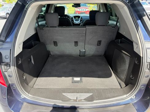 Used 2017 Chevrolet Equinox LS FWD image 13