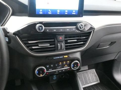 Used 2022 Ford Escape SE w/ Convenience Package AWD/4WD image 18