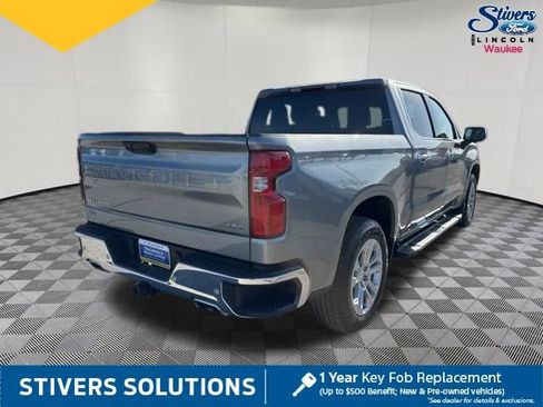 Used 2023 Chevrolet Silverado 1500 LTZ AWD/4WD image 6