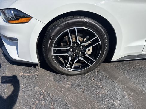 Used 2023 Ford Mustang Premium image 11