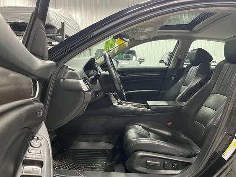 Used 2018 Honda Accord EX-L image 12