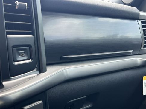 New 2025 Ford F150 Lariat w/ Equipment Group 501A Mid image 12