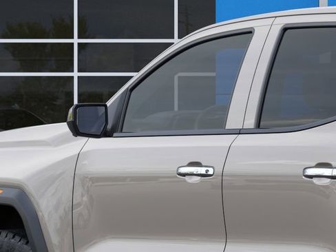 New 2026 GMC Canyon Denali AWD/4WD image 14