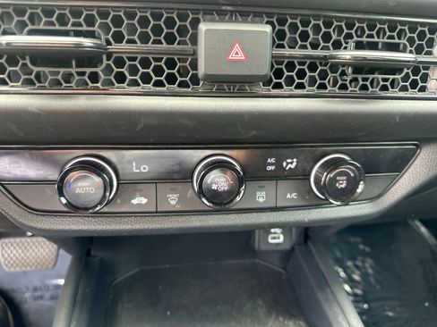 Used 2024 Honda HR-V LX image 14