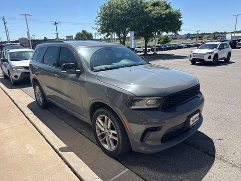 Used 2024 Dodge Durango GT AWD/4WD image 2