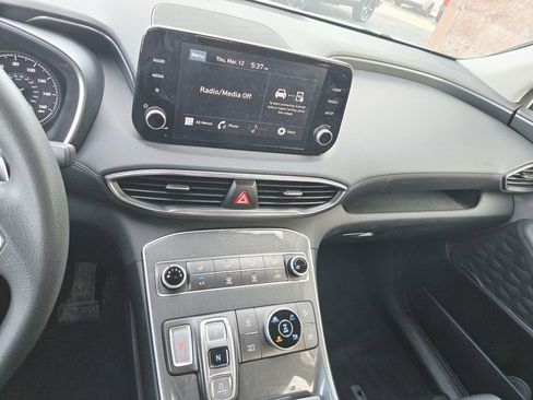 Used 2023 Hyundai Santa Fe SE image 22
