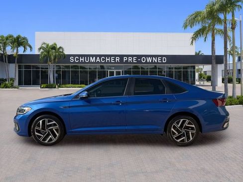 Used 2024 Volkswagen Jetta SEL FWD image 4