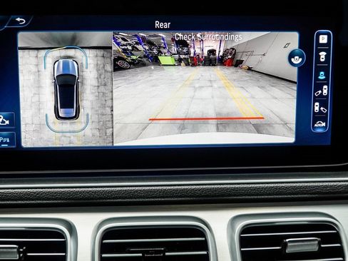 Used 2024 Mercedes-Benz GLE 450e GLE 450e image 26