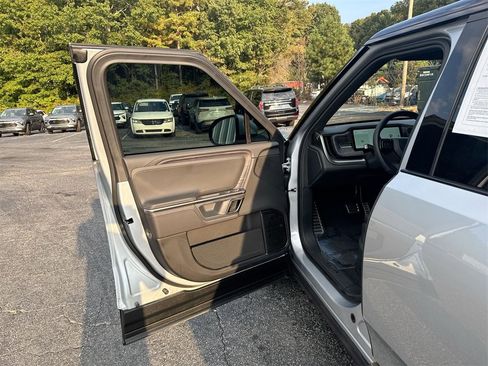 Used 2024 Rivian R1S Adventure image 13