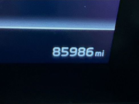 Used 2023 Kia Sportage LX image 4