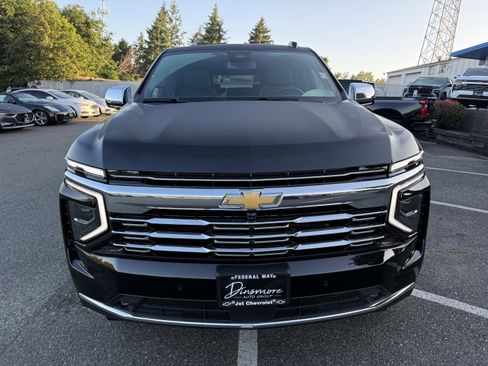 New 2025 Chevrolet Suburban Premier w/ Sun And Tow Package image 3