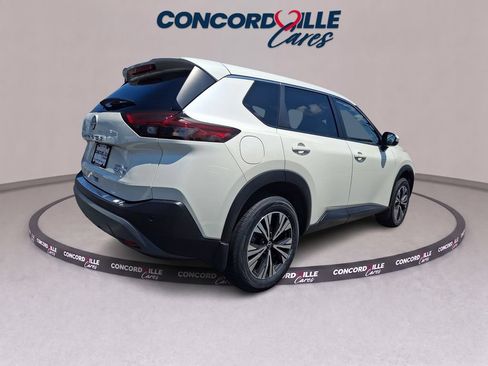 Certified 2023 Nissan Rogue SV AWD/4WD image 7