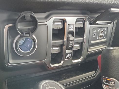 New 2026 Jeep Wrangler Sport image 29