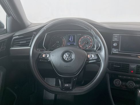 Used 2020 Volkswagen Jetta R-Line FWD image 18