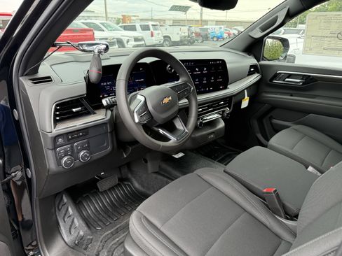 New 2025 Chevrolet Tahoe 4WD image 11