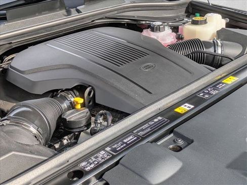 New 2027 Land Rover Range Rover Sport Dynamic SE AWD/4WD image 19