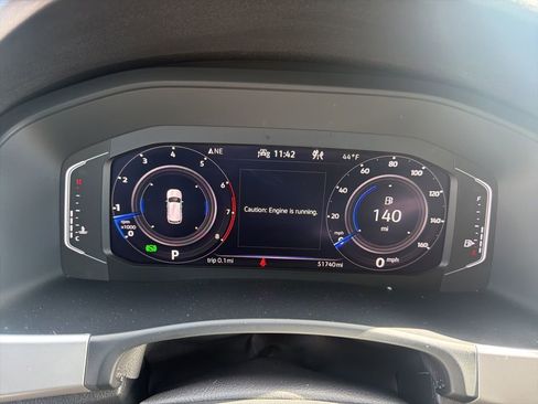 Used 2022 Volkswagen Atlas Cross Sport SE image 30