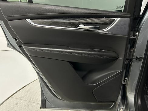 Used 2020 Cadillac XT6 Sport AWD/4WD image 29