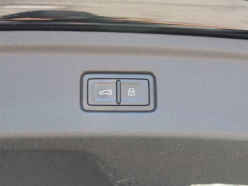 Used 2022 Audi A5 2.0T Premium AWD/4WD image 40