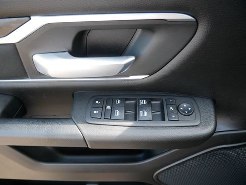 Used 2023 RAM 1500 Big Horn AWD/4WD image 20