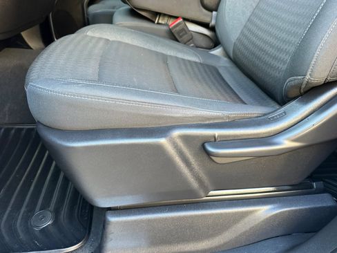 Used 2024 Chevrolet Silverado 2500 LT image 13