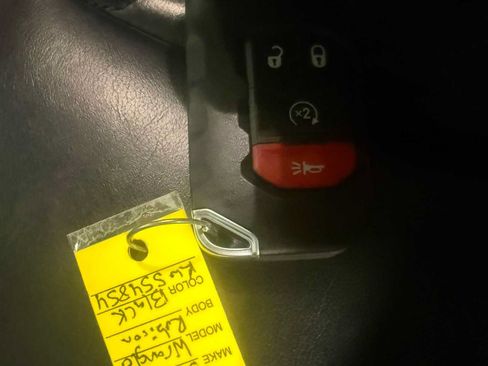 Certified 2019 Jeep Wrangler Unlimited Rubicon AWD/4WD image 37