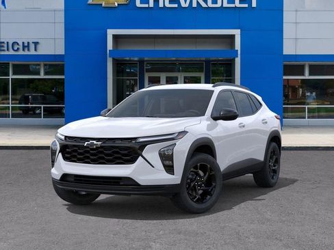 New 2026 Chevrolet Trax LT image 6