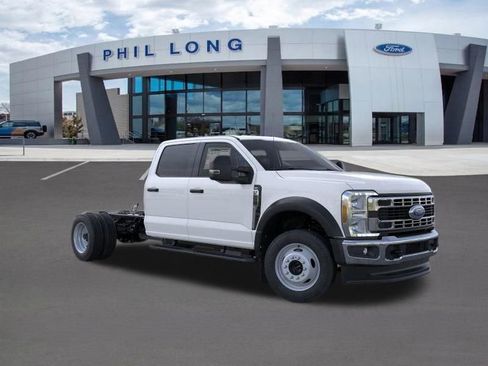 New 2025 Ford F550 4x4 Crew Cab Super Duty image 8