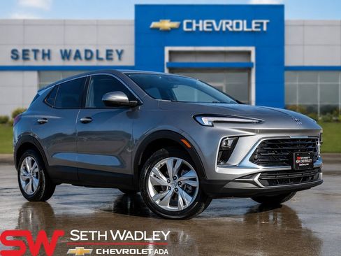 Used 2025 Buick Encore GX Preferred FWD image 1