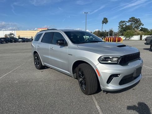 Used 2025 Dodge Durango R/T w/ Blacktop Package image 3