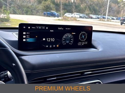 Used 2024 Genesis GV80 2.5T image 10