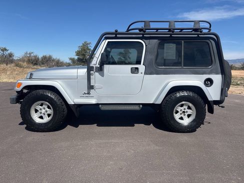 Used 2005 Jeep Wrangler Unlimited image 7