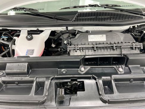 Used 2025 Chevrolet Express 2500 w/ Driver Convenience Package RWD image 23
