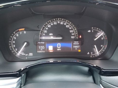 Used 2017 Cadillac XT5 Luxury w/ Driver Awareness Package FWD image 13