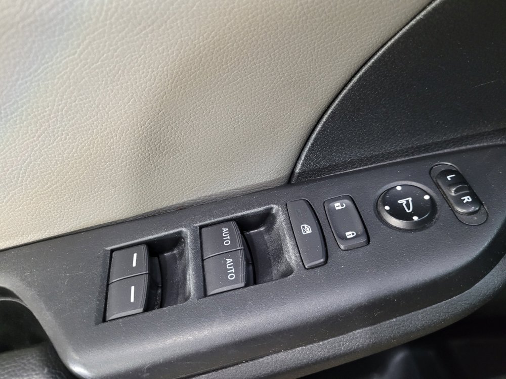 Used 2019 Honda Civic EX-L image 27