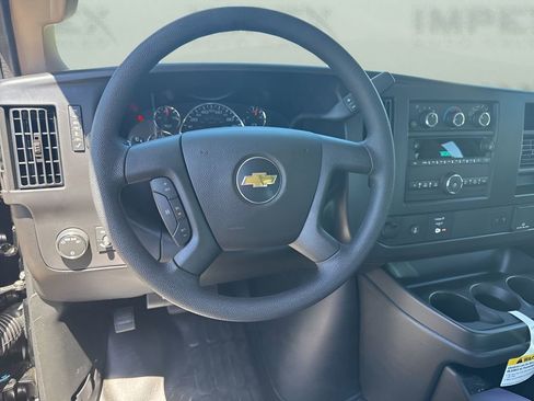 New 2026 Chevrolet Express 2500 RWD image 11
