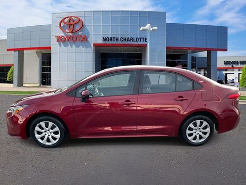 Used 2024 Toyota Corolla LE image 6