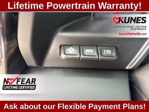 Used 2024 GMC Sierra 1500 AT4 w/ Technology Package image 30