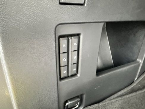 Certified 2022 Ford Expedition Limited image 8