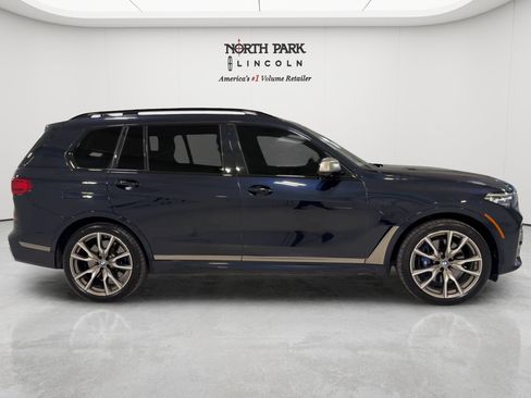 Used 2022 BMW X7 M50i w/ Dynamic Handling Package AWD/4WD image 6