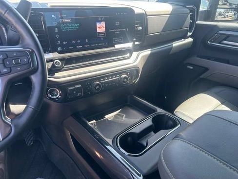 Certified 2024 Chevrolet Silverado 2500 ZR2 w/ Technology Package AWD/4WD image 25