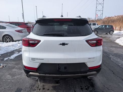 Used 2024 Chevrolet TrailBlazer ACTIV w/ Driver Confidence Package image 6