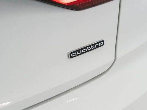 Used 2021 Audi A8 L 4.0T image 12