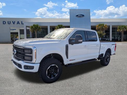 New 2026 Ford F250 Platinum w/ Tremor Off-Road Package AWD/4WD image 8