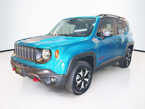 Used 2021 Jeep Renegade Trailhawk image 3